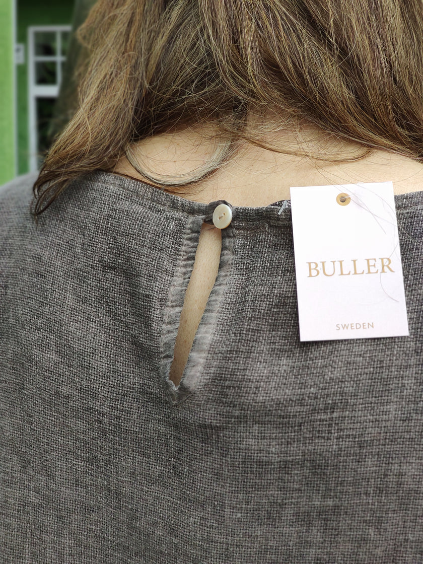 Topp m volanger, linnemix. Buller