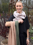 Mjuk scarf i fina färger, L8's