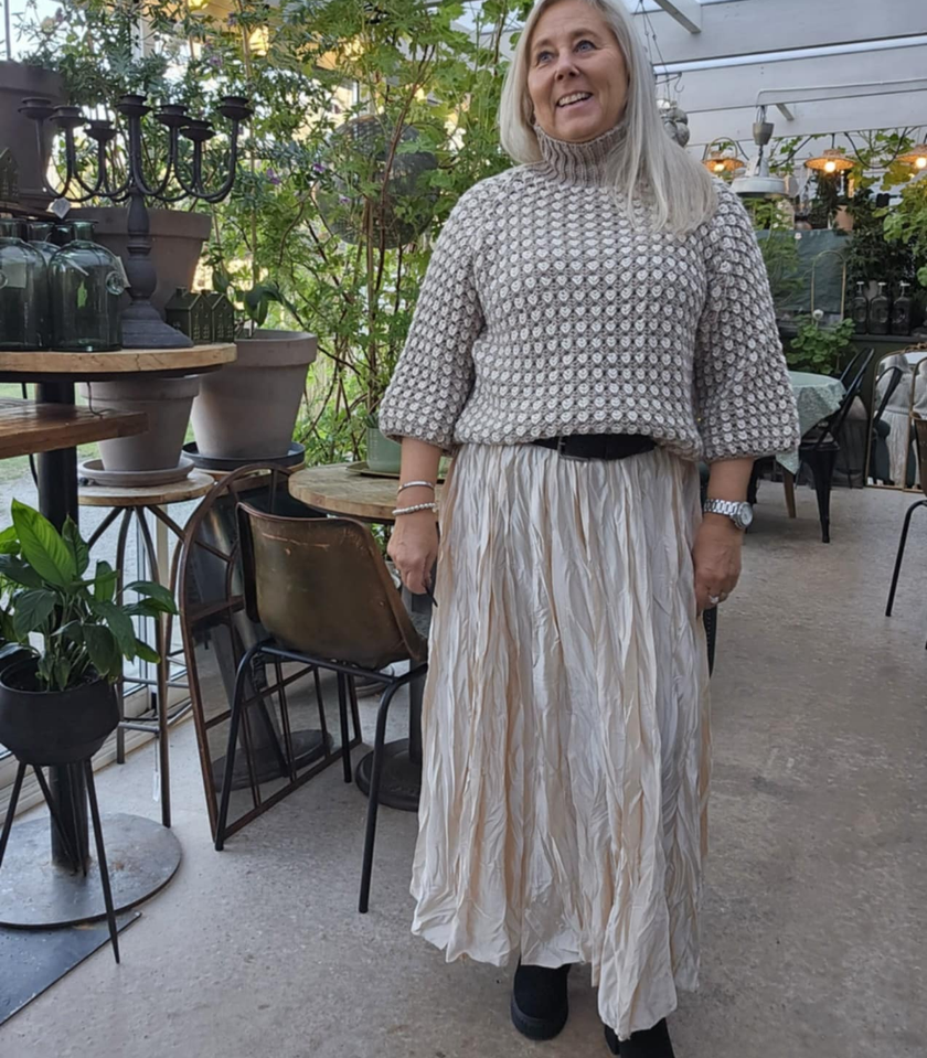 Kjol, glans-skrynklig