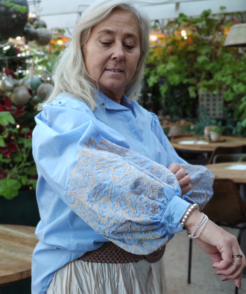 Skjortblus med puffärm