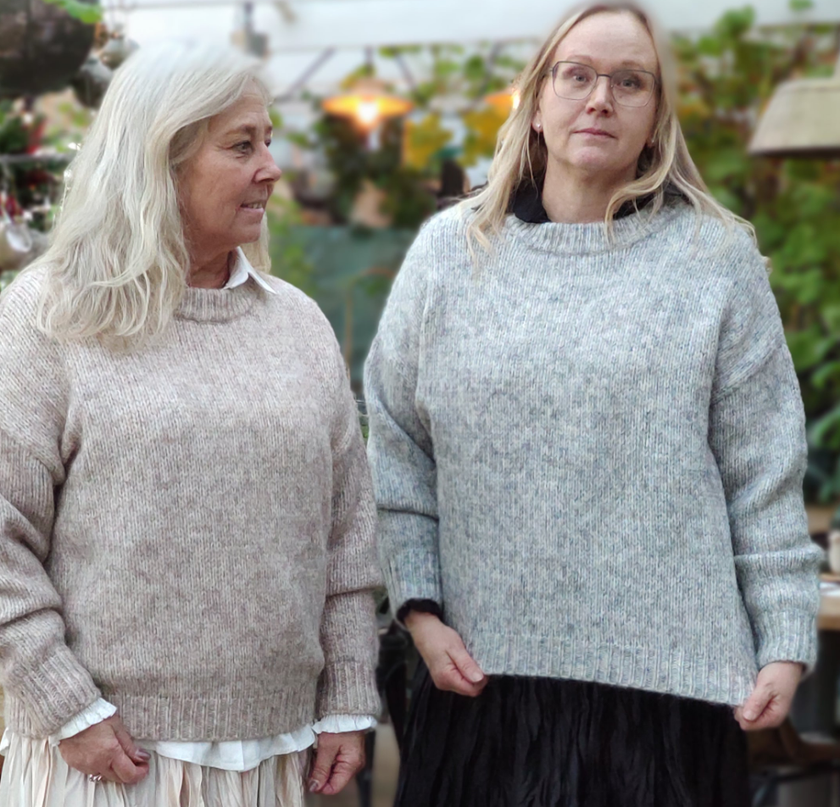 Tröja stickad med glittertråd