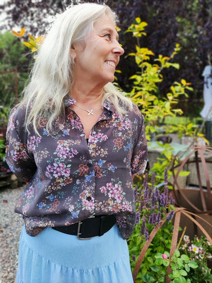 Blus, blommig Camicia
