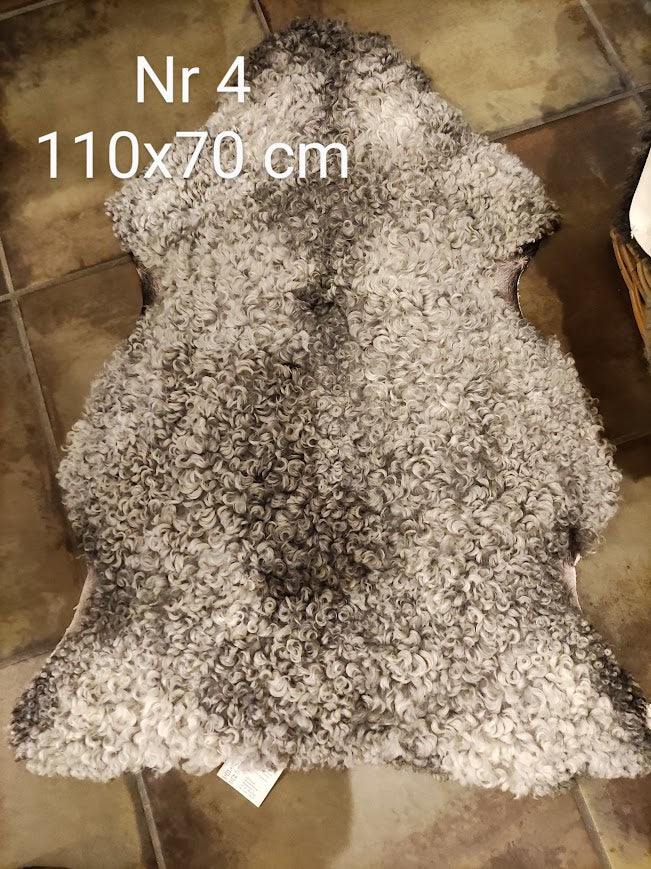 Tant Gröns egna fårskinn