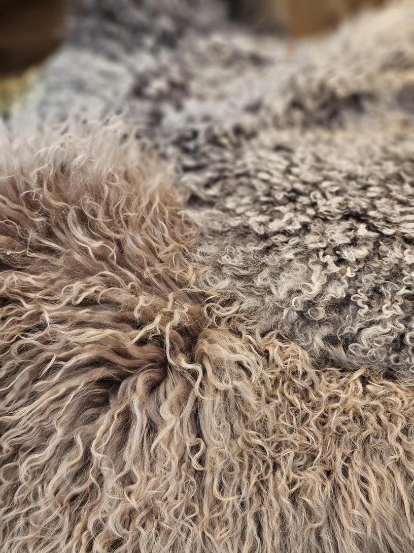 Fluffigt fårskinn