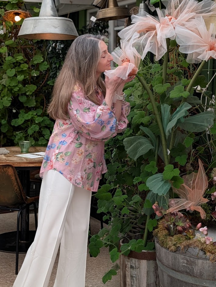 Blus, blommig, tunn med puffärm, Camicia