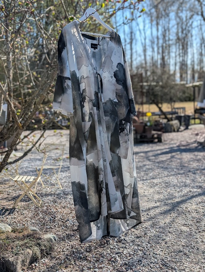 Kaftan i mönstrad viskosmix, 'Vina', Olars Ulla