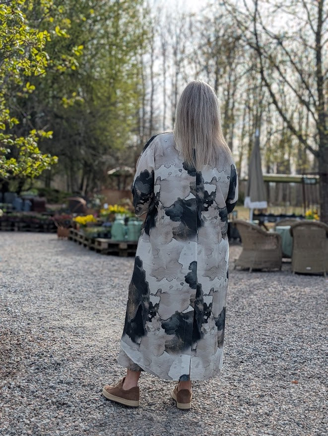 Kaftan i mönstrad viskosmix, 'Vina', Olars Ulla