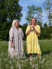 Klänning, broderade blommor, Qnuz