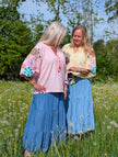 Blus, broderade ärmar, Qnuz