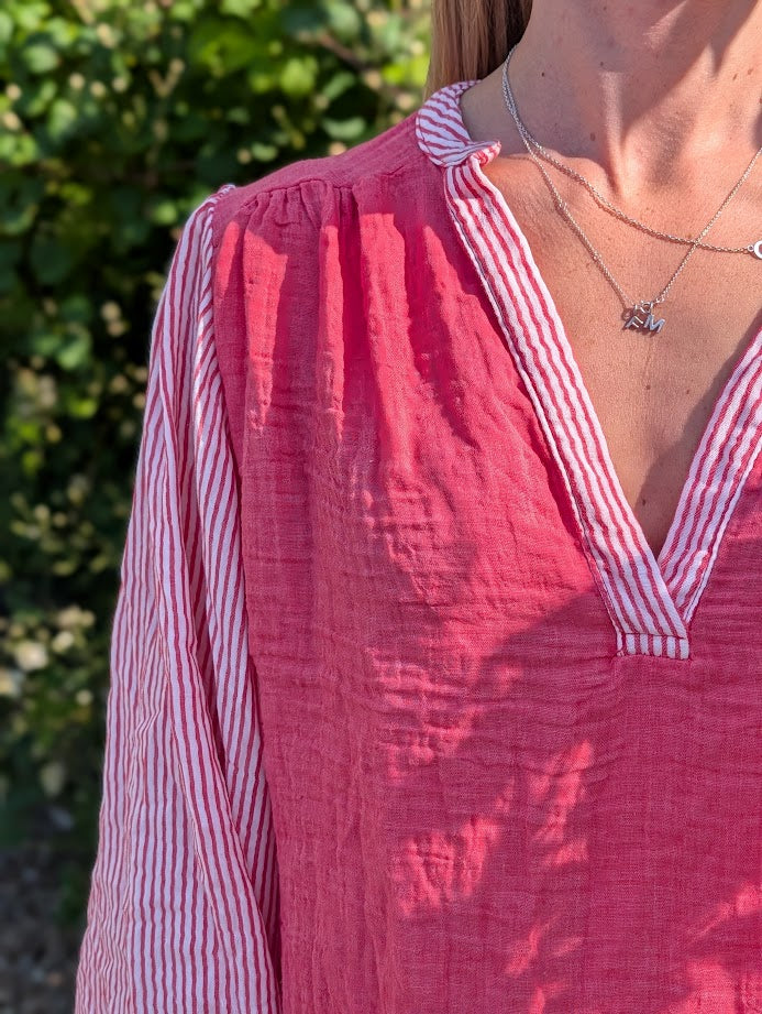 Blus med kontrastärmar, Not Sisters