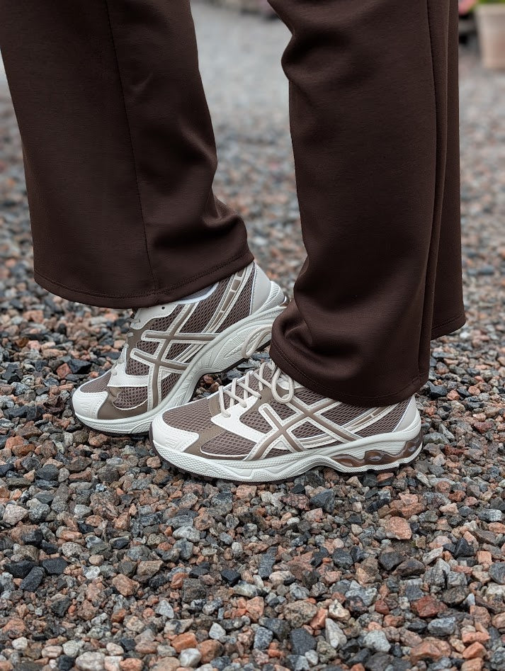 Sportiga sneakers