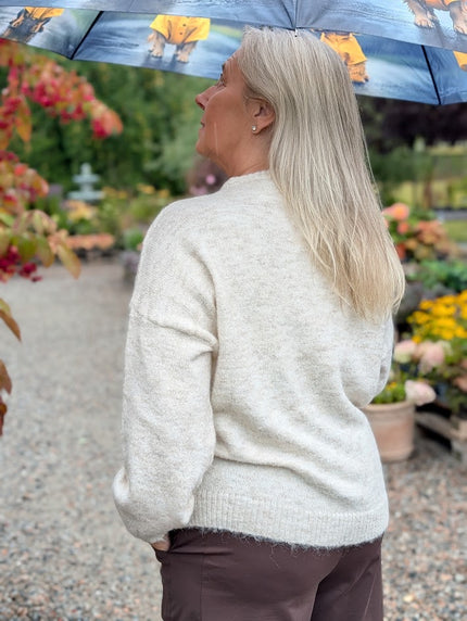 Stickad tröja med hundmotiv, Gemini