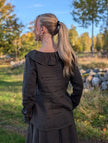 Linneblus med volangdetaljer, 'Jass', Olars Ulla