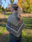 Stickad scarf 'Love'