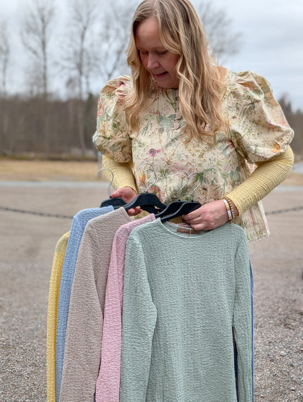 Topp, tröja med struktur, 'Robyn', Marta
