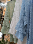 Topp med spets 'Rosalia' med insytt linne, Camicia