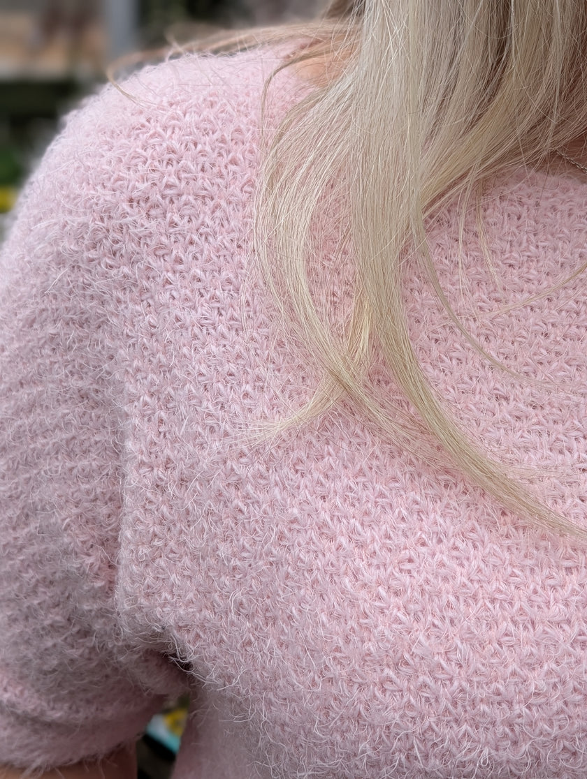 Tröja, 'Parisa'  stickad supermjuk, kort ärm, MixByHeart
