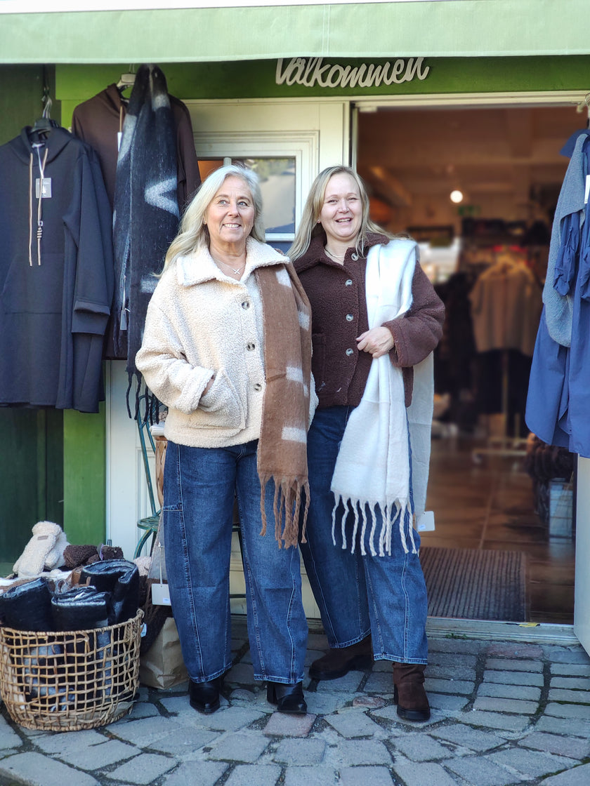 Jacka, teddy, Buller