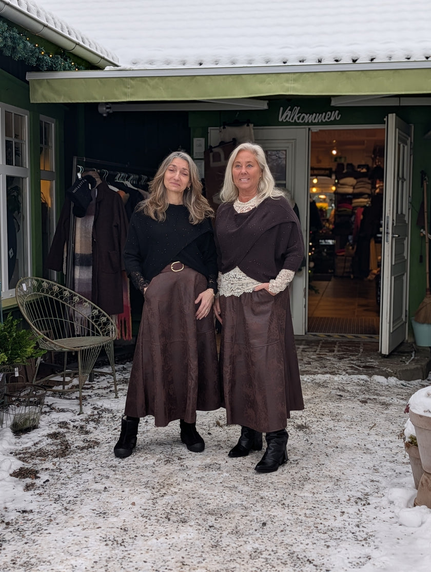 Kjol i läderlook, Gemini