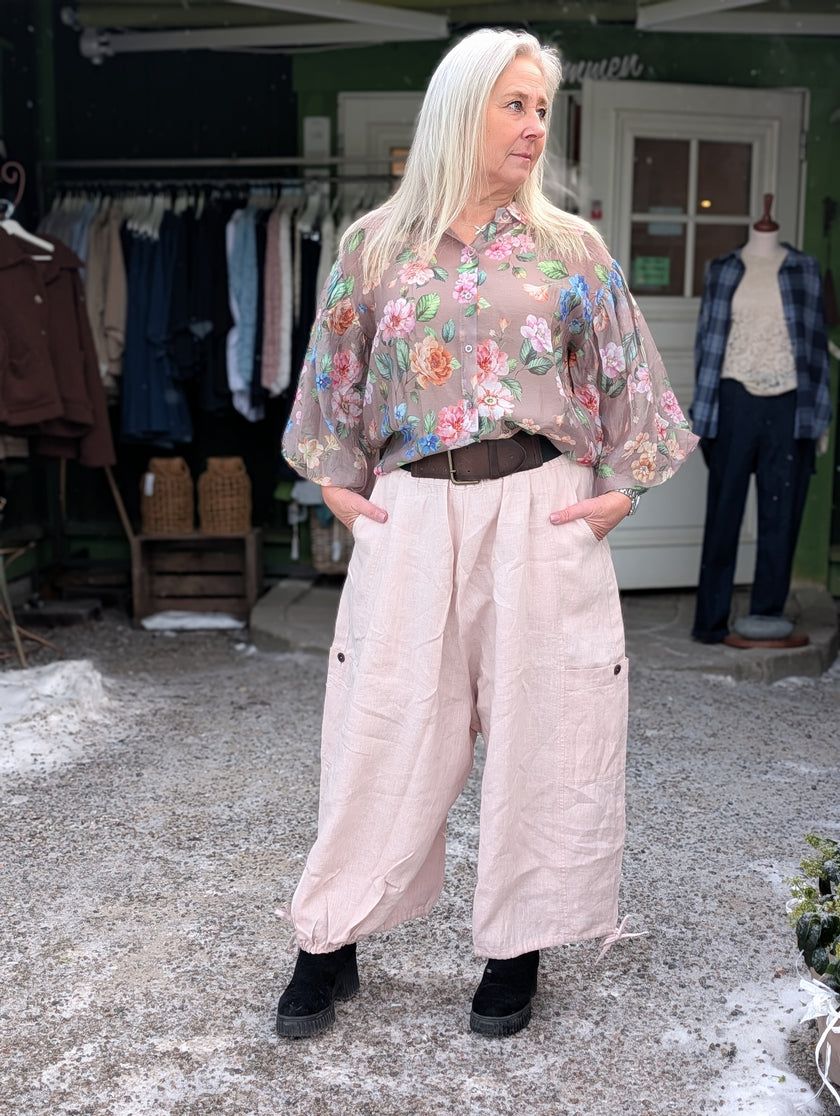 Blus, blommig, tunn med puffärm, Camicia