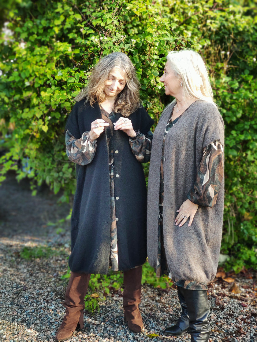 Lång väst, Camicia