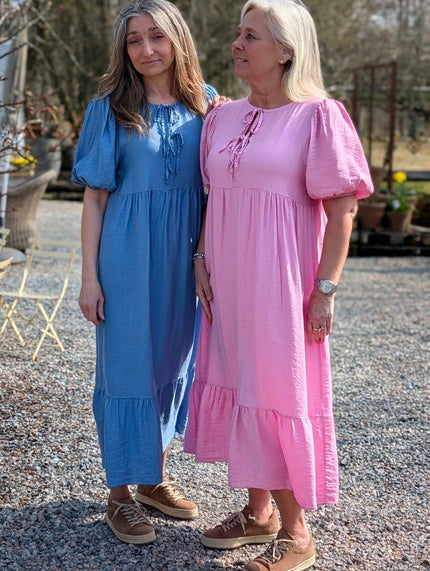 Klänning med knytdetalj, Soulful Fashion
