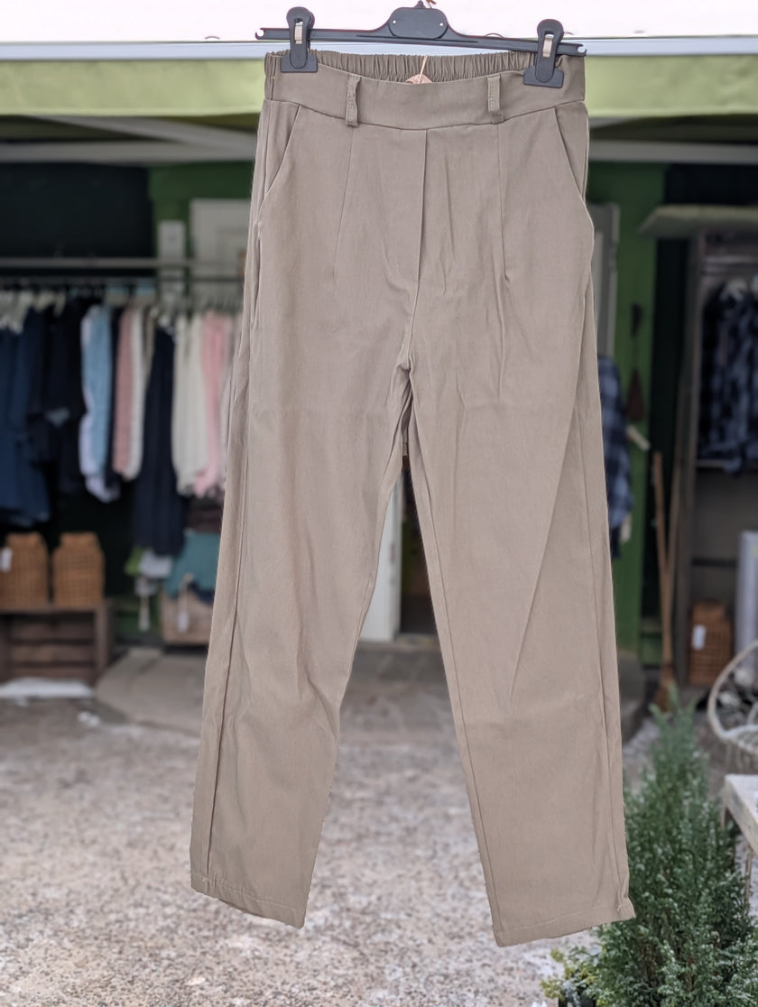 Byxa, militärgrön, Marta