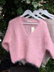 Kofta i Kid Mohair, Gossip