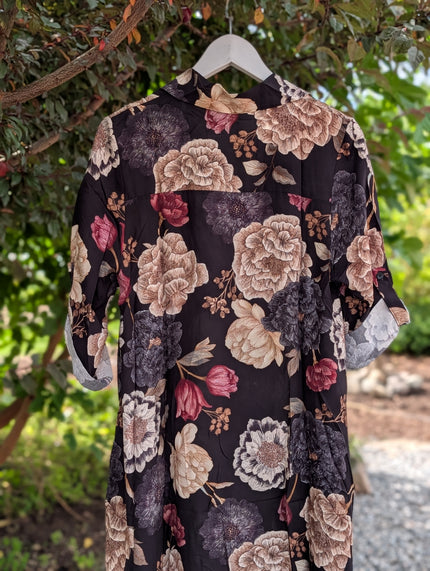 Blommig skjortklänning, Camicia