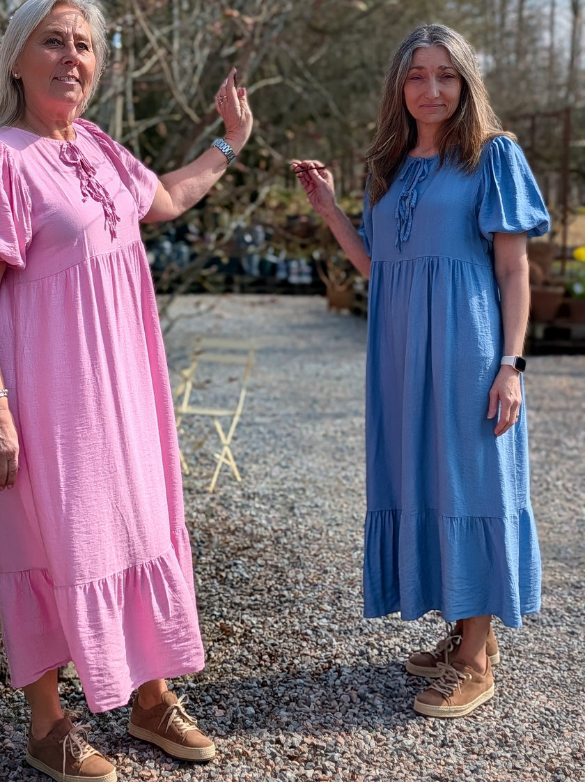 Klänning med knytdetalj, Soulful Fashion