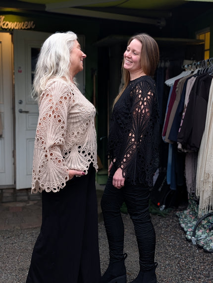 Blus, Lace, hålmönster