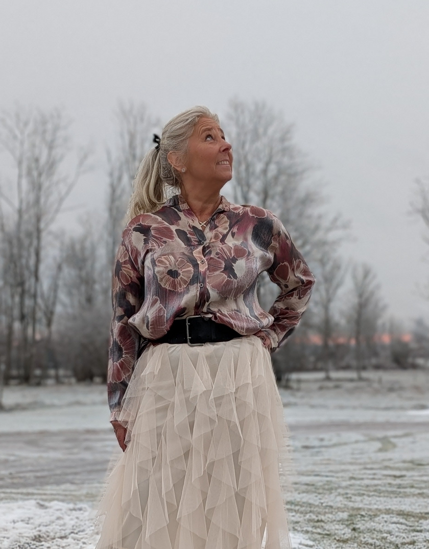 Blus, 'Cloe' blommig viskos, Gemini