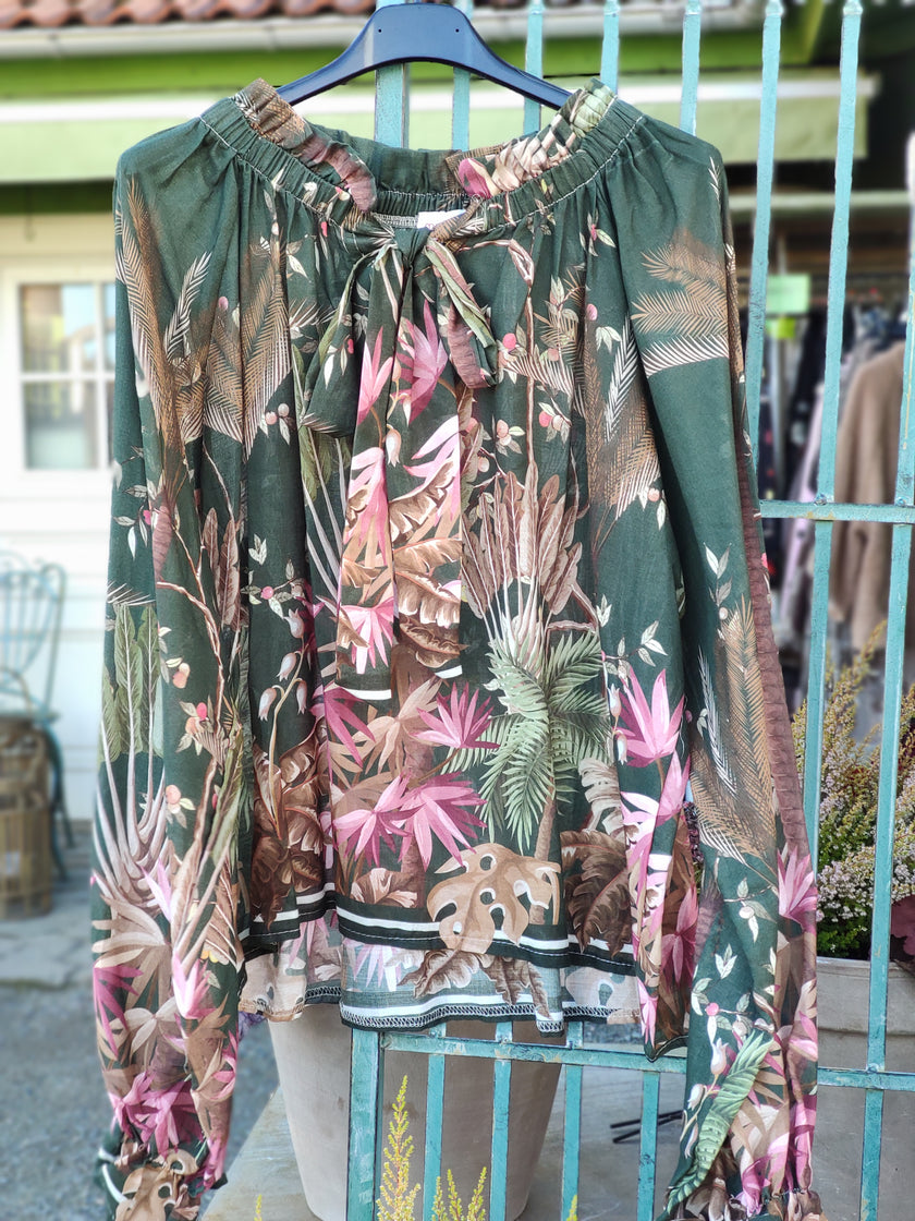 Blus med knyte fram, Minou