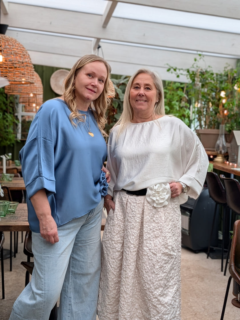 Blus, Camicia, inklusive blombrosch