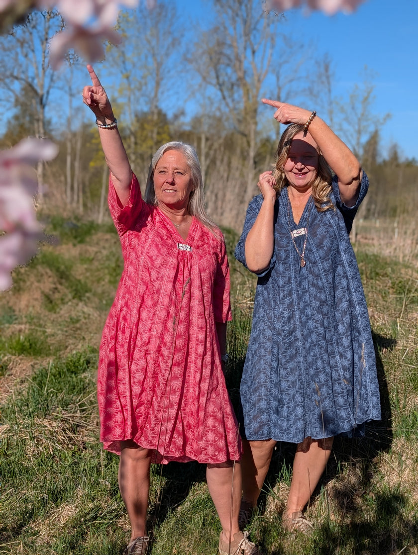 Klänning, 'Dies', Gossip