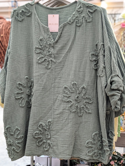 Blus i bomull, med blombrodyr, Buller